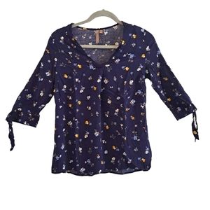 Brina & Em Tie Sleeve V-Neck Blue Floral Lightweight Blouse Size Small